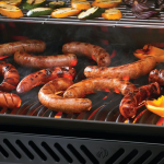 Napoleon Rogue PRO 625 5-Burner Propane Grill w/ Infrared Side Burner - Black - RP625SIBPK-2 - Image 2