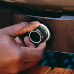 Gozney Dome Gen 2 Natural Gas Pizza Oven - Off Black - GMNOBUS1626 - Image 4