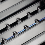 Broil King Regal S420 4-Burner Built-In Propane Gas Grill - Stainless Steel - 885714 - Image 7