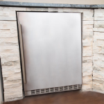 Azure 2.0 24-Inch 5.6 Cu. Ft. Compact Refrigerator - Stainless Steel - A224R-S - Image 9