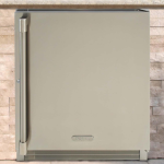 Alfresco PolarCore 28-in 6.77 Cu. Ft. Outdoor Refrigerator - AR-28 - Image 2