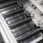 Blaze LBM 32-Inch 4-Burner Built-In Propane Gas Grill - BLZ-4LBM-LP - Image 9